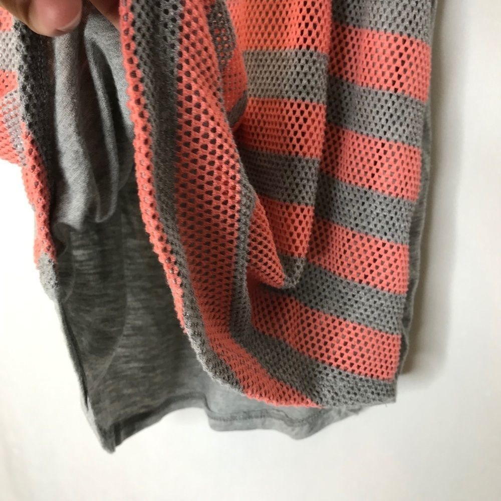 Grey and orange mesh and jersey tank top ๐ป๐ - Picture 3 of 6